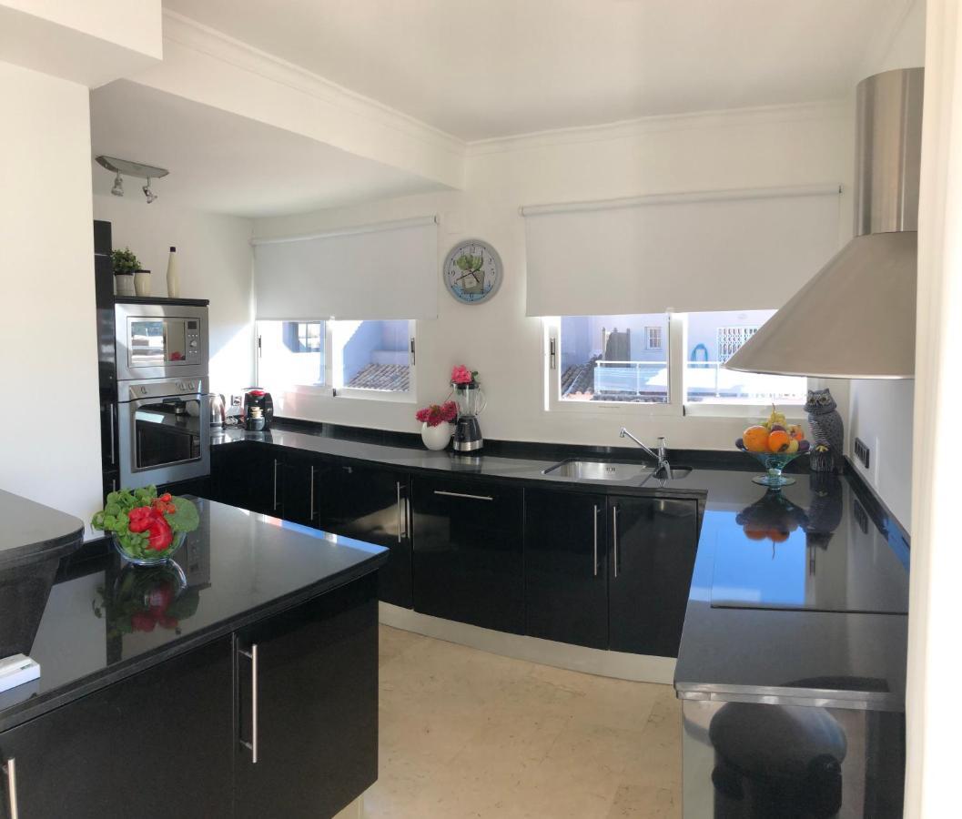 모라이라 Penthouse La Paz 9 - Castle View 아파트 외부 사진